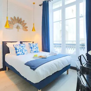 Apartament Ws De - Beaubourg, Paryż