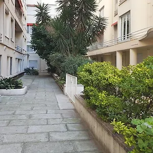 Centre - With Balcony And Stunning Sea View! Nice